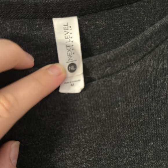 Sweater very dark grey size M fits well - Picture 2 of 2